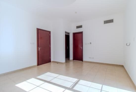 3 Bedroom Villa For Rent Jumeirah Business Centre 5 Lp38947 13212d96d30c6d00.jpg