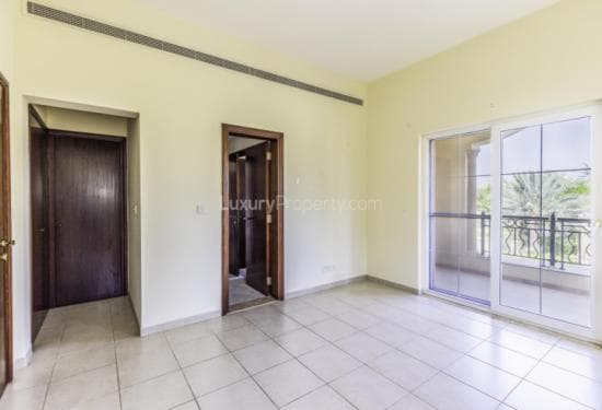 5 Bedroom Villa For Rent Alvorada Lp34870 197b2e50aaf67d00.jpg