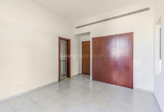 5 Bedroom Villa For Rent Alvorada Lp34870 9c20a339a112a80.jpg