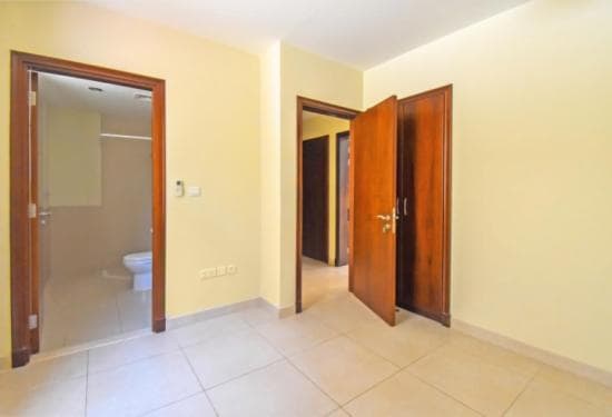 5 Bedroom Villa For Rent Oliva Lp39688 12cb314f6f86a000.jpg