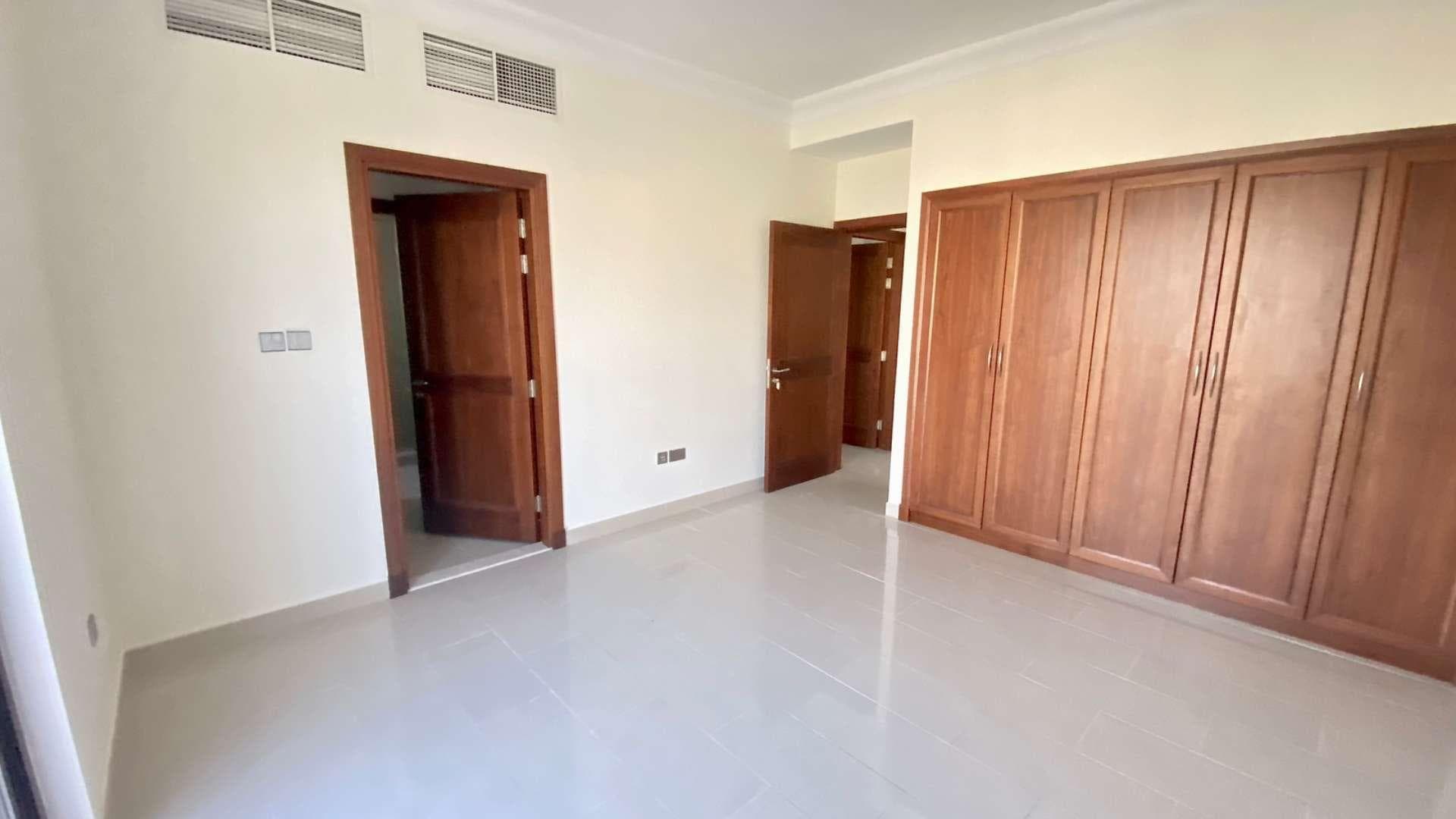6 Bedroom Villa For Sale Aseel Lp37478 2b526985f813b200.jpg