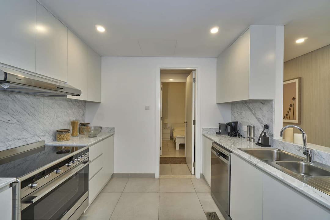  Bedroom Apartment For Sale Madinat Jumeirah Living Building 7 Lp06262 2dccf2225974f600.jpg