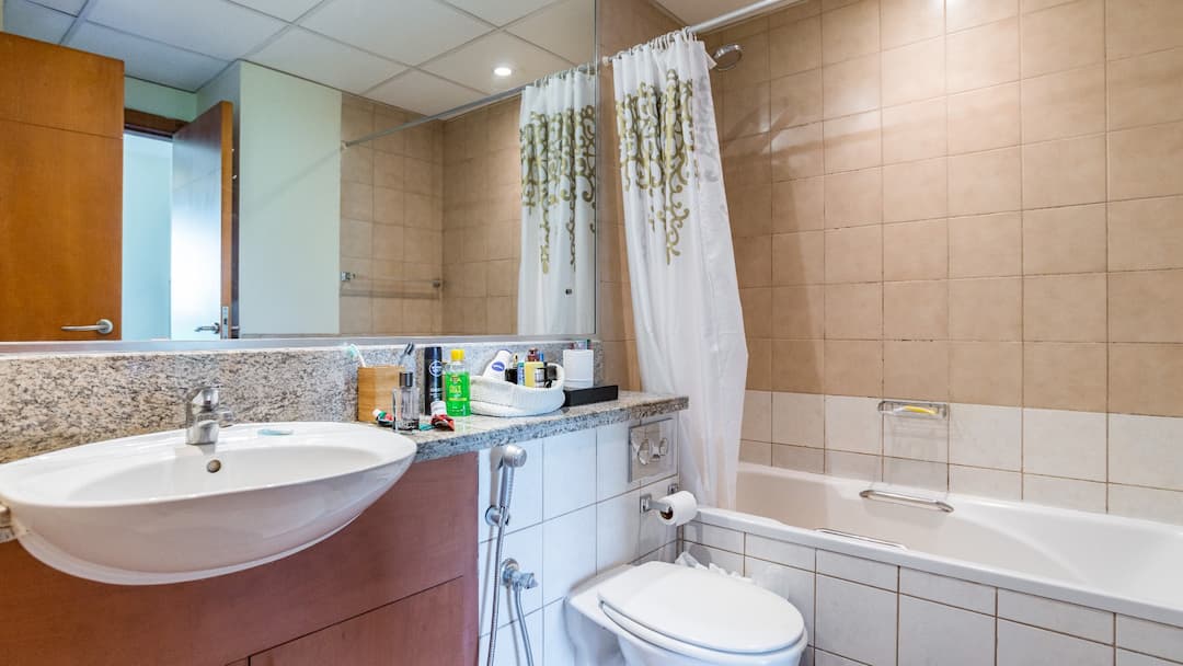 1 Bedroom Apartment For Rent Al Dhafrah Lp07315 Ab7221145c83000.jpg