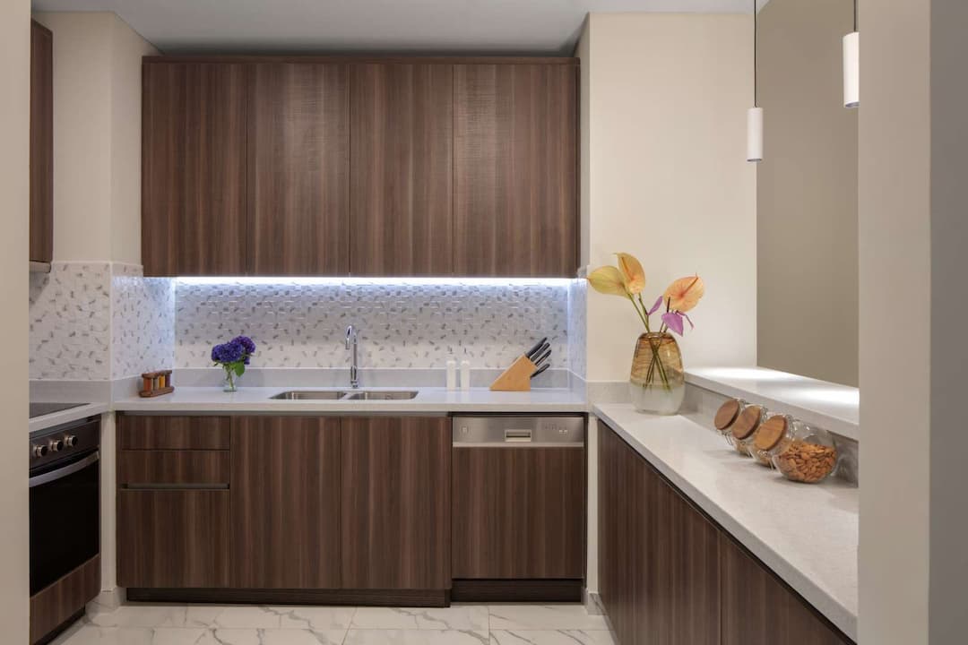 1 Bedroom Apartment For Rent Avani Palm View Hotel Suites Lp05616 25af7e9df50e3000.jpg