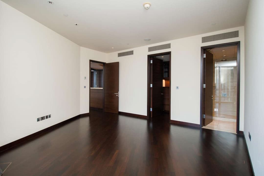 1 Bedroom Apartment For Rent Burj Khalifa Lp05584 1d1115149a43a900.jpg