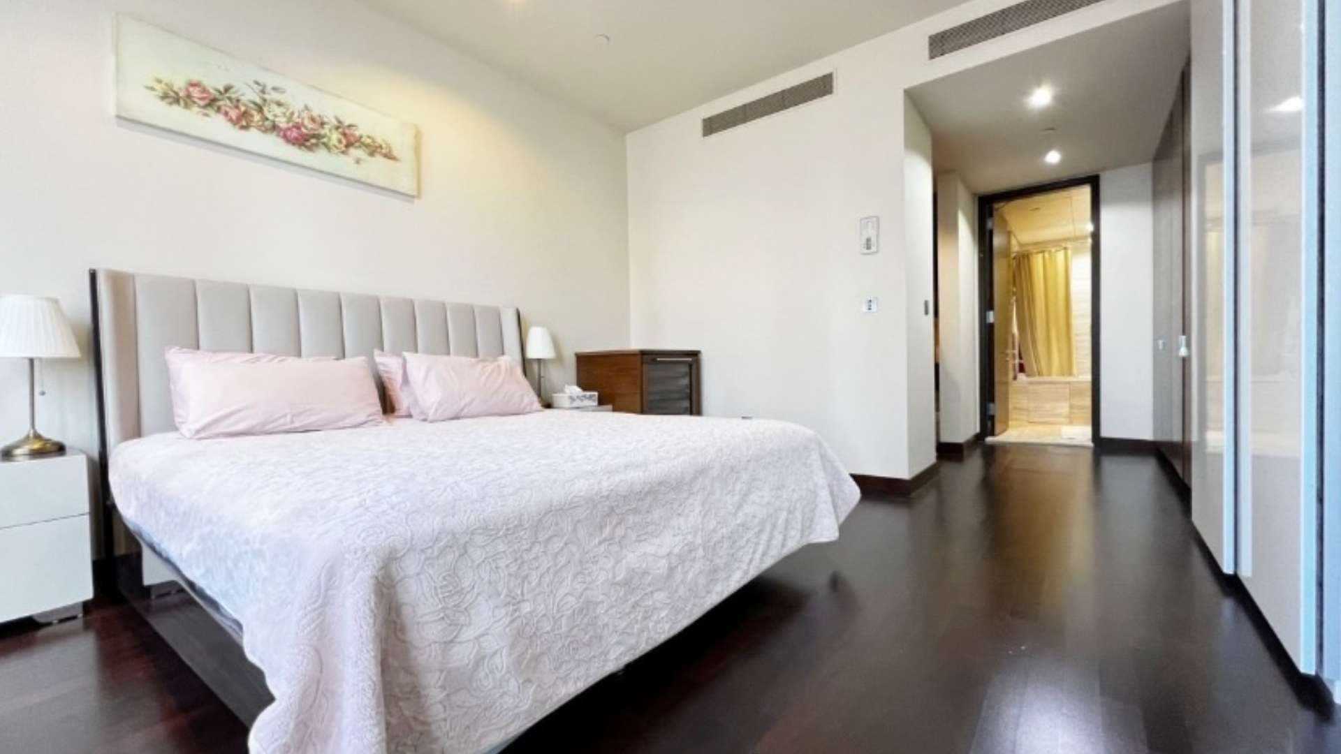 1 Bedroom Apartment For Rent Burj Khalifa Area Lp11980 1d0add367d9a9b00.jpg