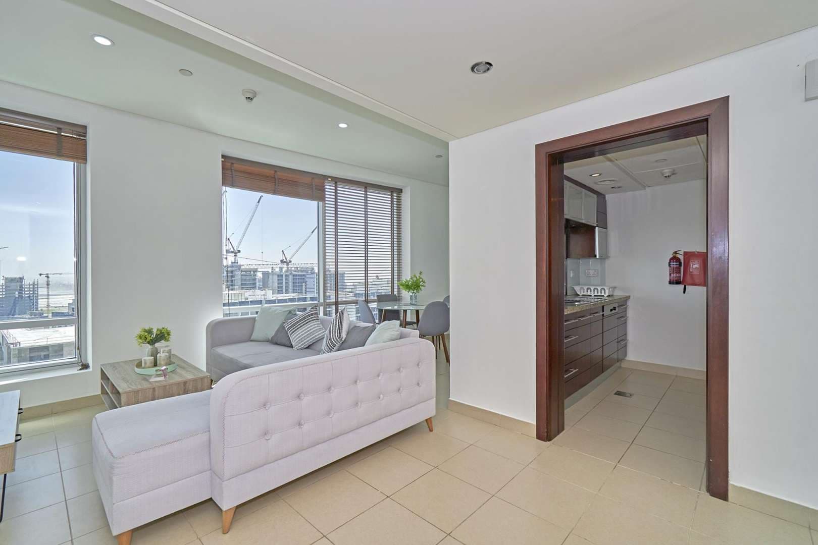 1 Bedroom Apartment For Rent Burj Views Lp06072 25eddb264ce27a00.jpg