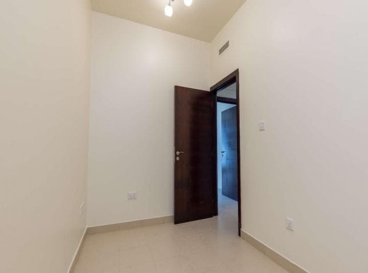 1 Bedroom Apartment For Rent Burj Views Lp11837 1d459ecfcbfc4f00.jpg