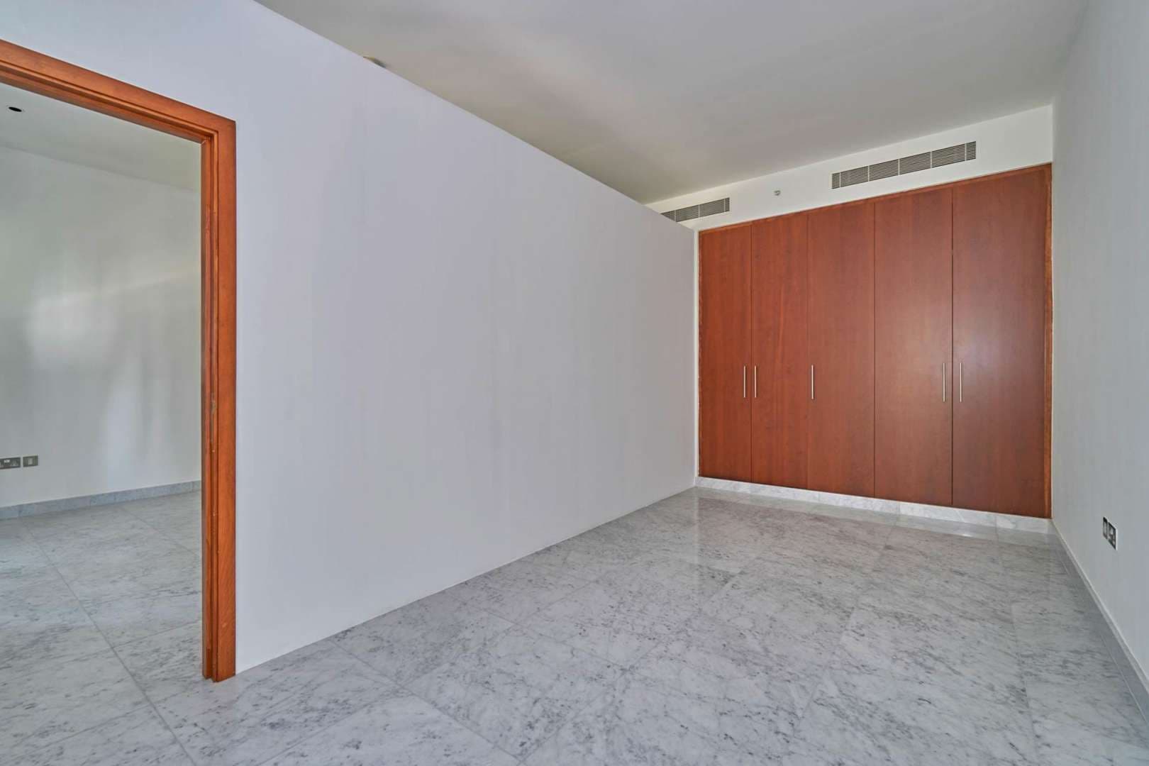 1 Bedroom Apartment For Rent Central Park Tower Lp05835 1f96e172deaf6c00.jpg