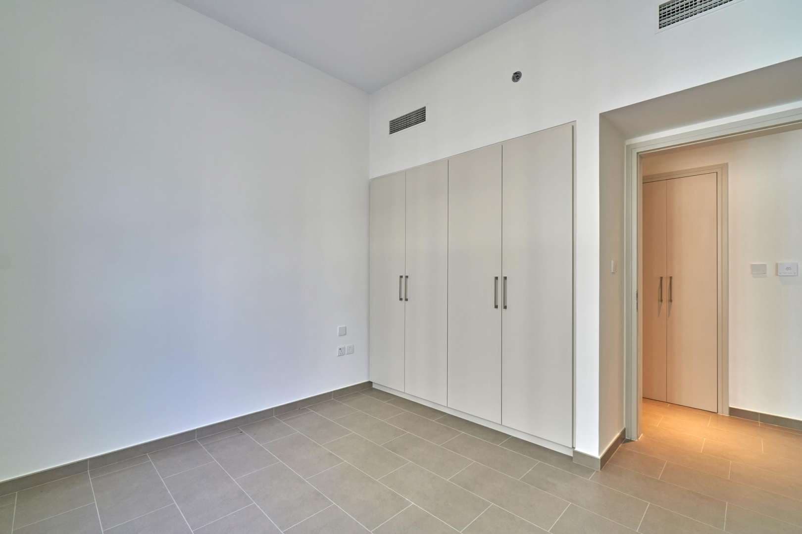 1 Bedroom Apartment For Rent Club Villas Lp05571 E653ceff99b0680.jpg