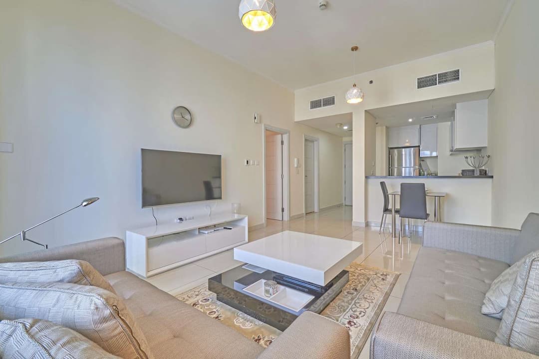 1 Bedroom Apartment For Rent Damac Heights Lp05408 1085f05fb7f1b600.jpg
