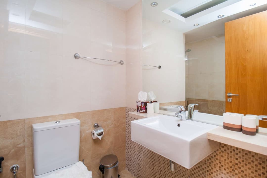 1 Bedroom Apartment For Rent Dorra Bay Lp04864 18f5555667b18600.jpg