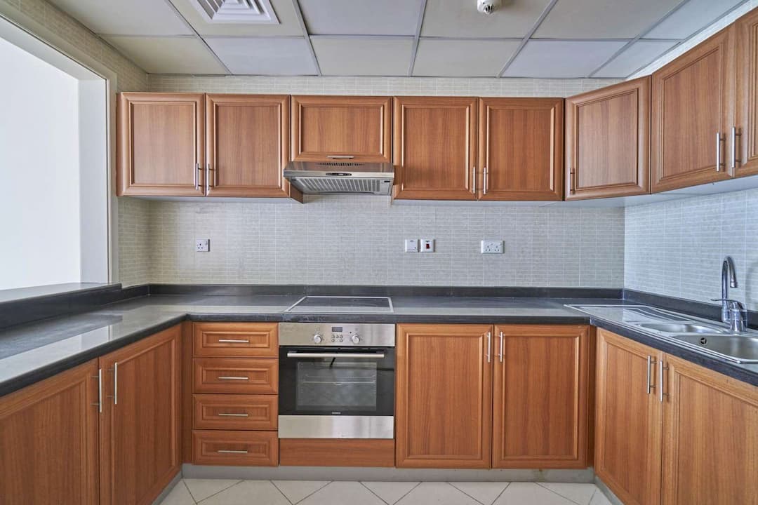 1 Bedroom Apartment For Rent Dorra Bay Lp05484 1b0249db24652700.jpg