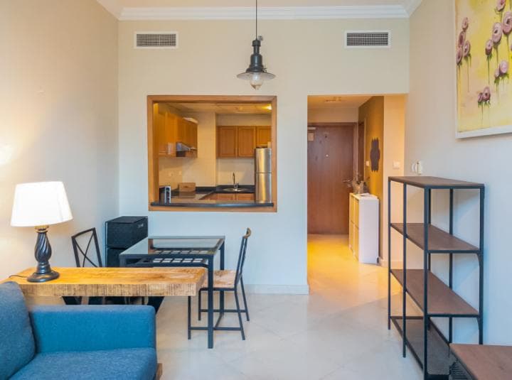 1 Bedroom Apartment For Rent Dorra Bay Lp12962 E587f607bae5900.jpg