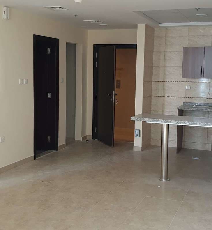 1 Bedroom Apartment For Rent Dubai Star Tower Lp03163 225ec89f5e715000.jpg