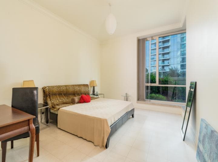 1 Bedroom Apartment For Rent Emaar 6 Towers Lp15764 2b1b2aba8335c00.jpg