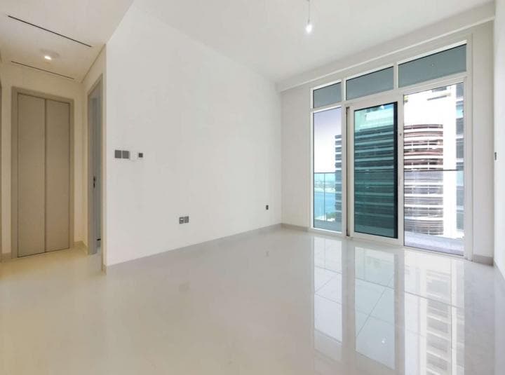1 Bedroom Apartment For Rent Emaar Beachfront Lp14398 21e3742bed4a5000.jpg