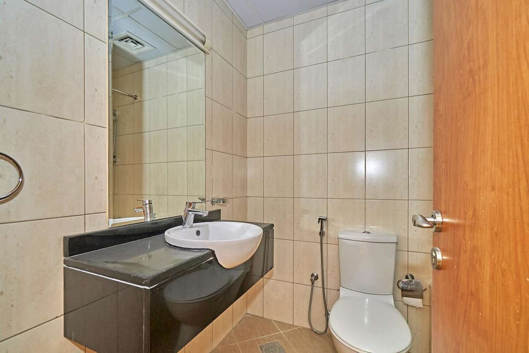 1 Bedroom Apartment For Rent Emirates Garden Lp06189 27621cc4d6da2e00.jpg