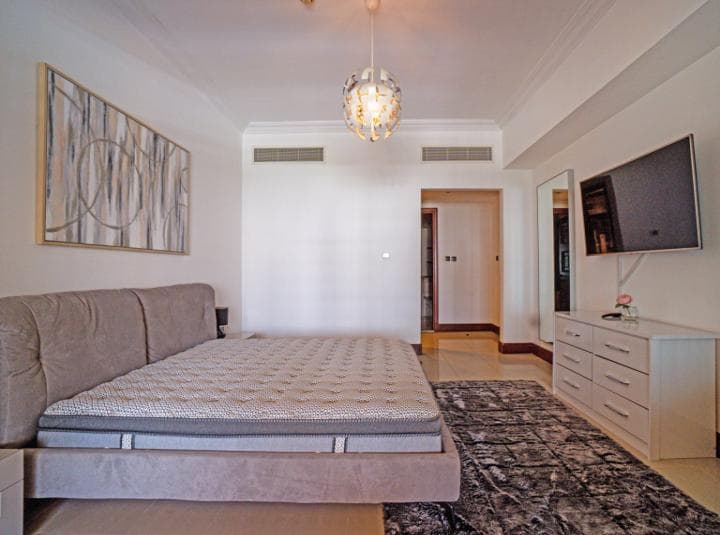 1 Bedroom Apartment For Rent Golden Mile Lp20707 2c617b94a883f800.jpg