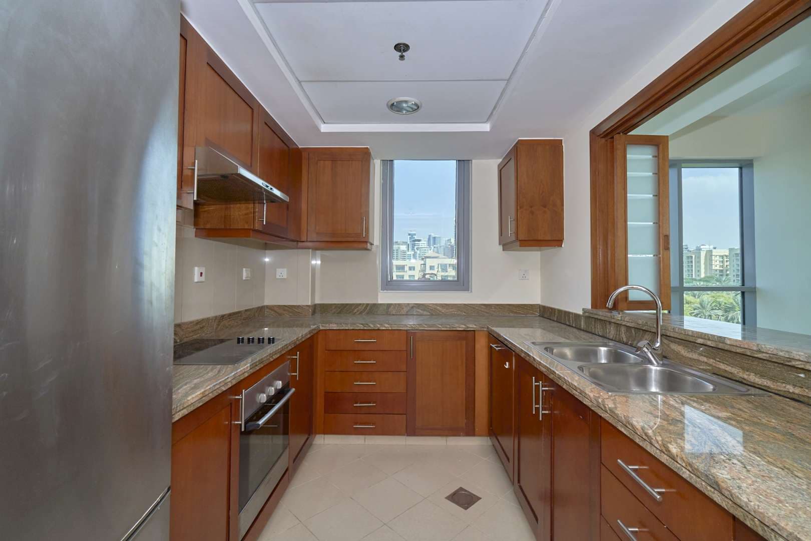 1 Bedroom Apartment For Rent Golf Towers Lp09053 25464927e3f98c00.jpg