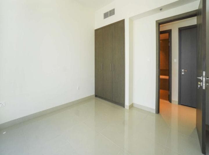 1 Bedroom Apartment For Rent Harbour Views 1 Lp09565 282b87123a71d400.jpg