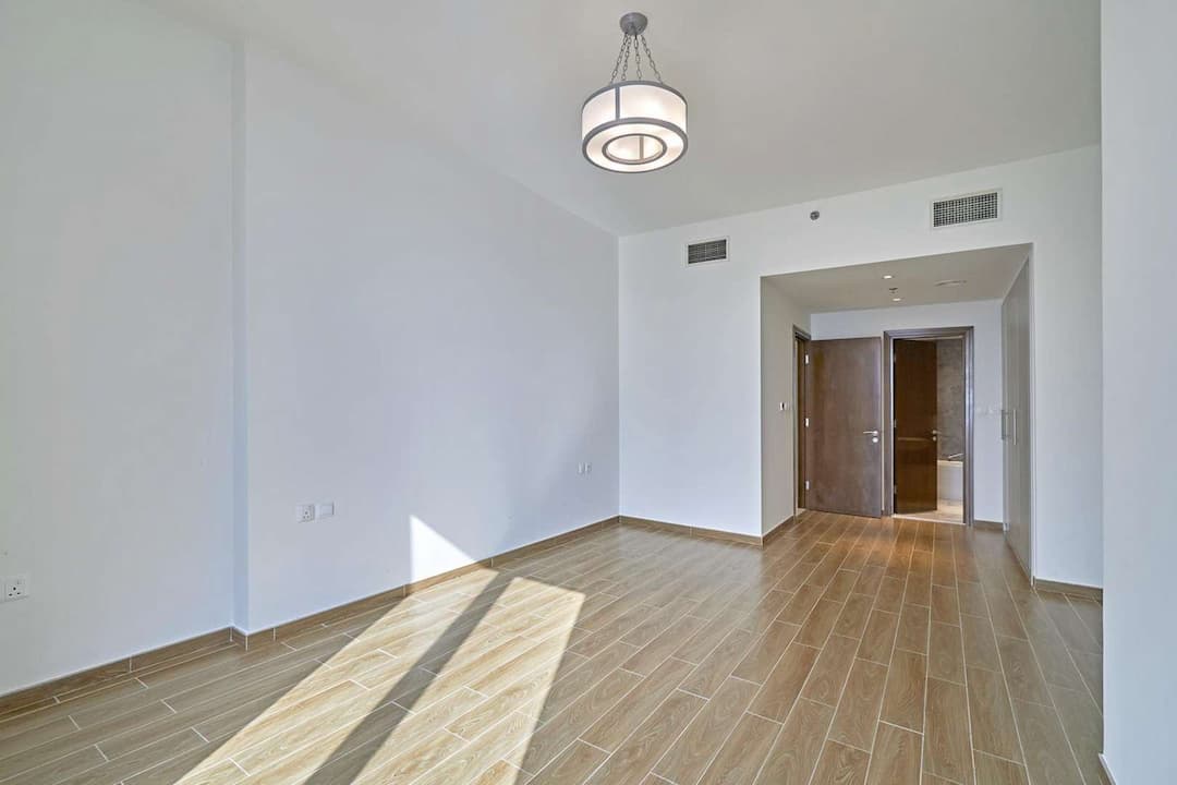1 Bedroom Apartment For Rent Noora Tower Al Habtoor City Lp06138 A1d19ab3dbde600.jpg