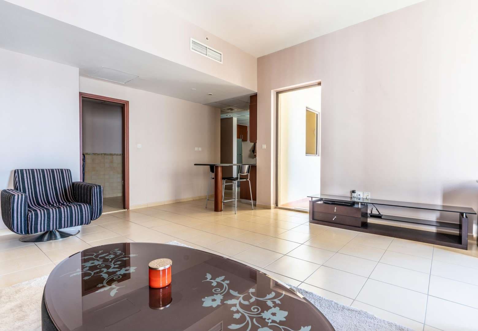 1 Bedroom Apartment For Rent Sadaf Lp06032 1e2078b90708d000.jpg