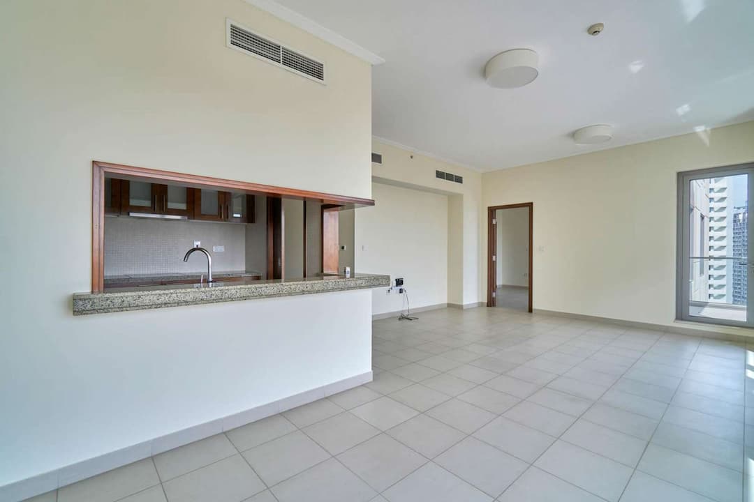 1 Bedroom Apartment For Rent South Ridge 4 Lp05910 27ad3e9c9dc1b800.jpg