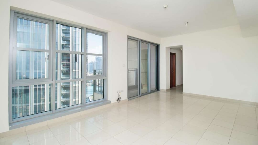 1 Bedroom Apartment For Rent Standpoint Tower A Lp10239 7a7f016f52860c0.jpg