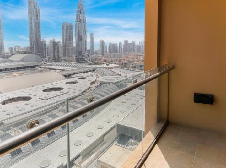 1 Bedroom Apartment For Rent The Address Dubai Mall Lp11881 1f2184cf02230e00.jpg