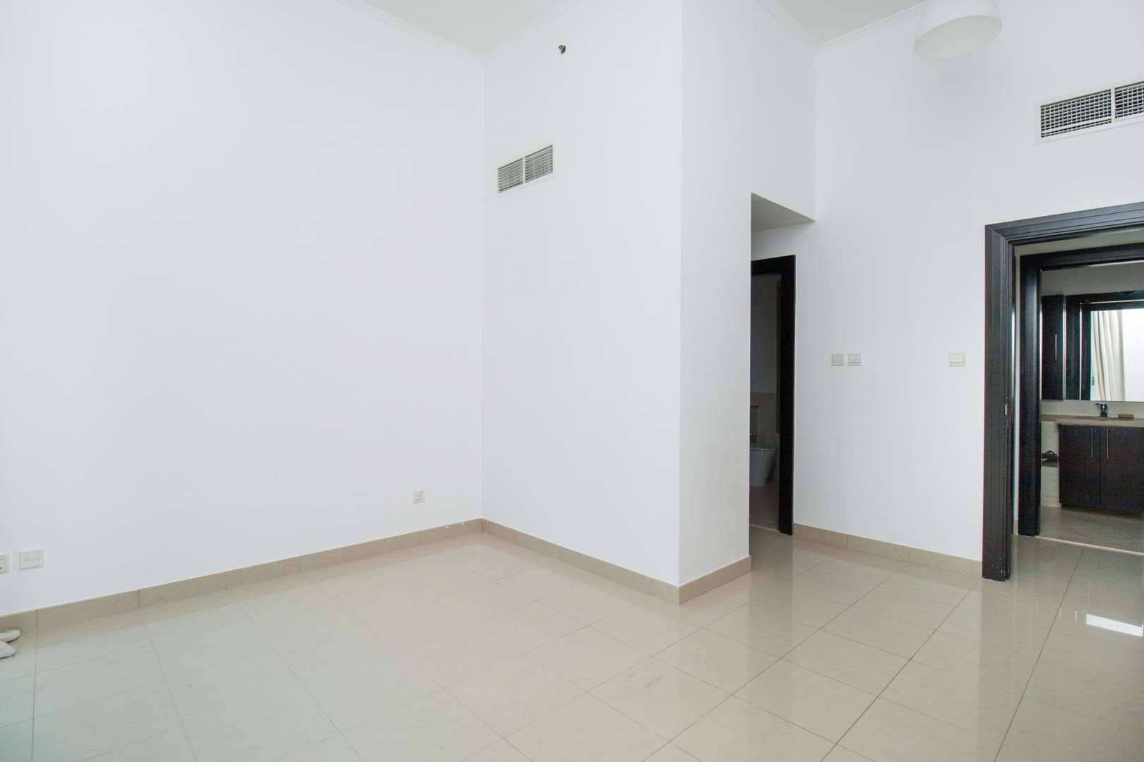 1 Bedroom Apartment For Rent The Links East Tower Lp05464 1c150b41050f1400.jpg