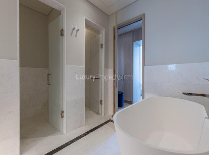 1 Bedroom Apartment For Rent The Palm Tower Lp18101 220bd5bd9e701400.jpg