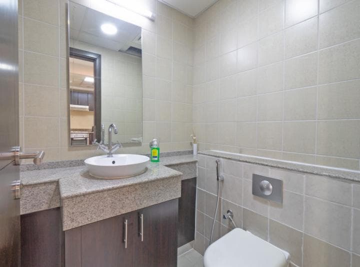 1 Bedroom Apartment For Rent The Point Lp16900 18d5840b6eff2d00.jpg