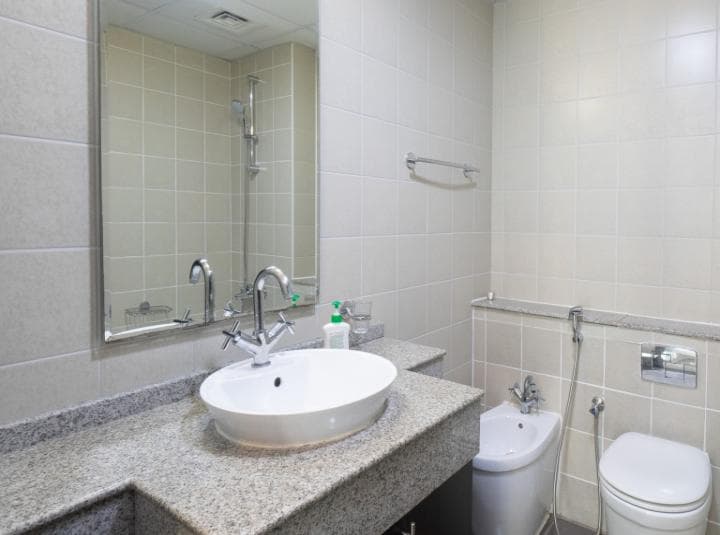 1 Bedroom Apartment For Rent The Point Lp16900 820a60e7081c700.jpg