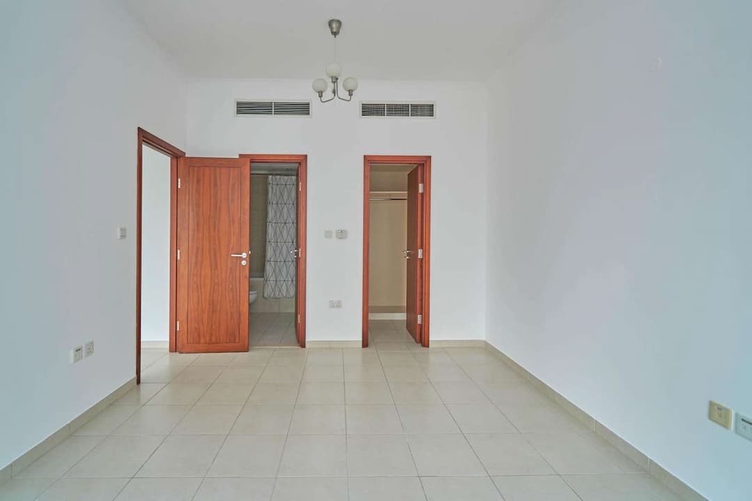 1 Bedroom Apartment For Rent The Residences Downtown Dubai Lp05310 2a06f344c8f0ac00.jpg