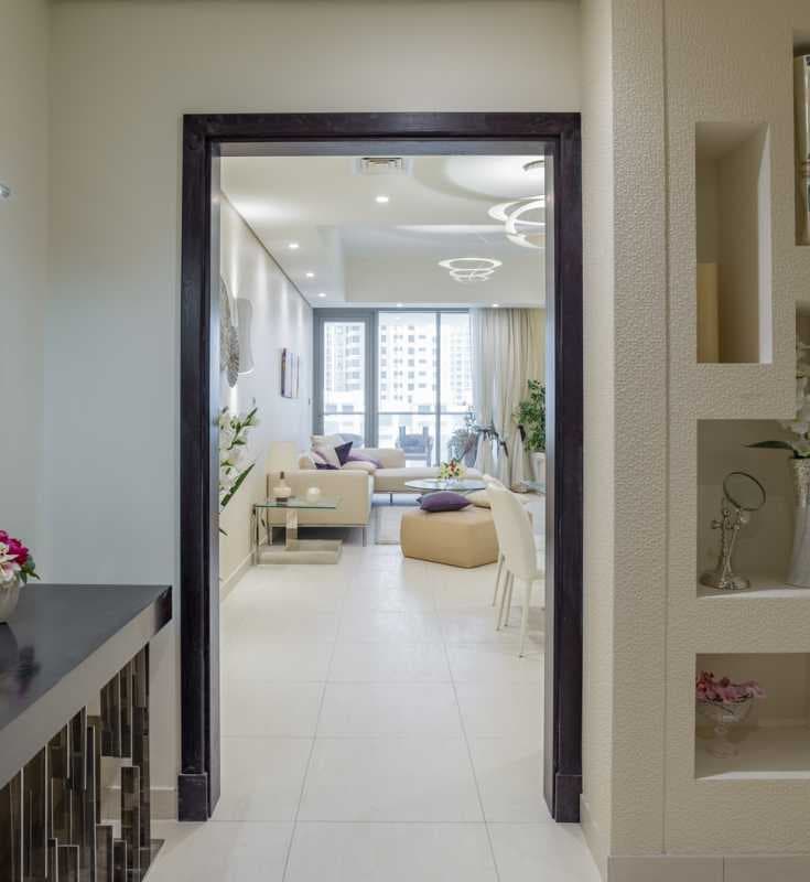 1 Bedroom Apartment For Sale Bahwan Tower Lp0904 19d453f4d316ae00.jpg
