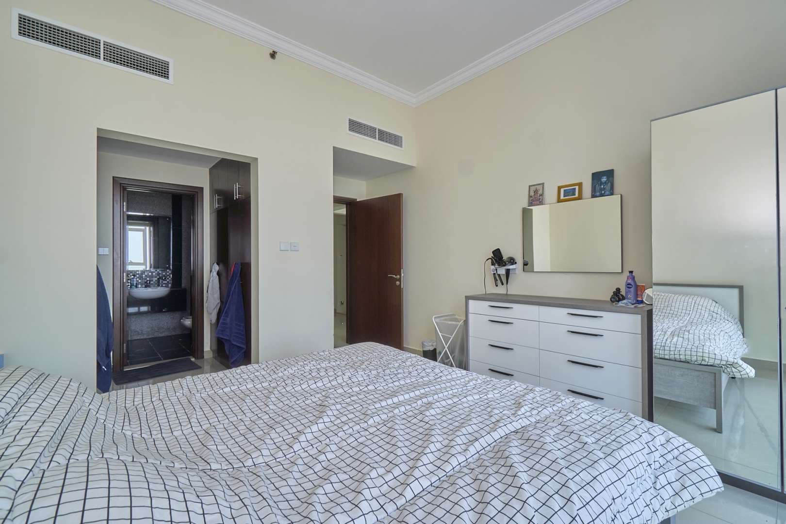 1 Bedroom Apartment For Sale Fairview Residency Lp08060 11ab35d491814e00.jpg