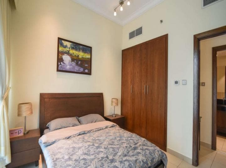 1 Bedroom Apartment For Short Term Boulevard Central Lp10337 1aafb41c095f0b00.jpg