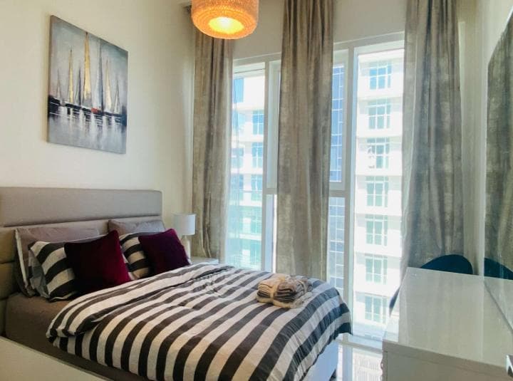 1 Bedroom Apartment For Short Term Emaar Beachfront Lp11492 2bc5ac1564aeb200.jpg