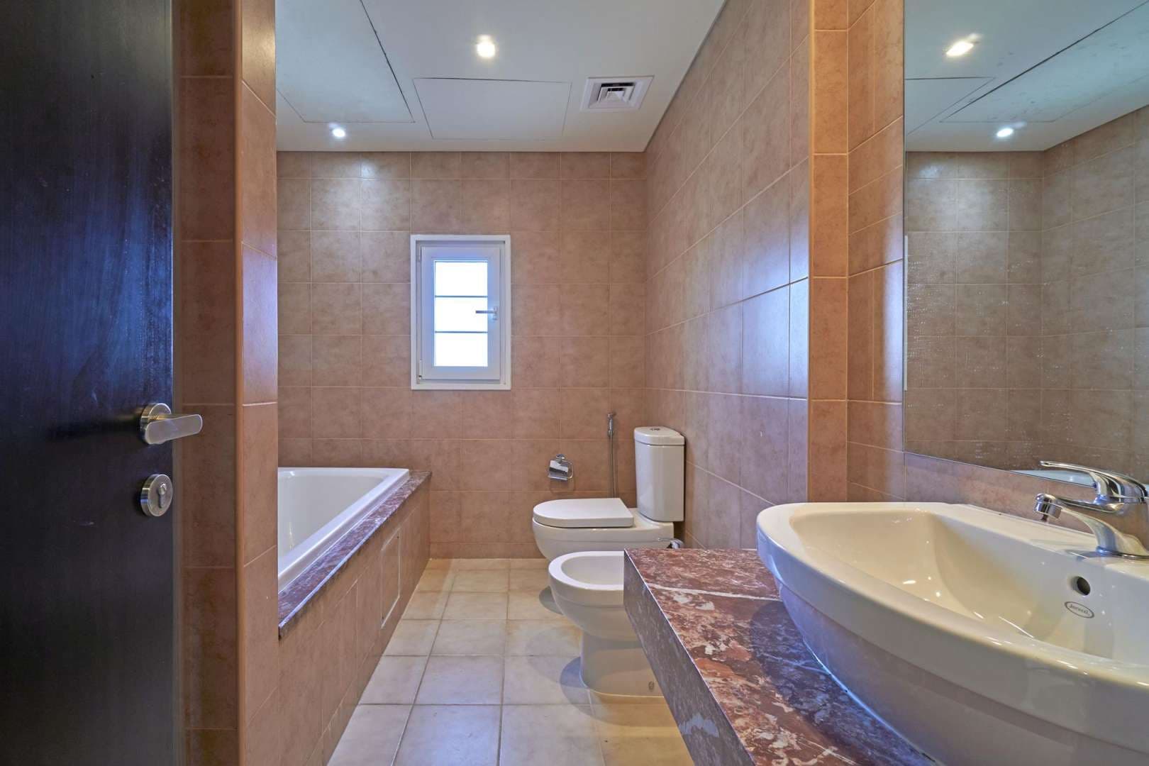 1 Bedroom Townhouse For Rent Nakheel Townhouses Lp05422 15e9246e0dda5200.jpg