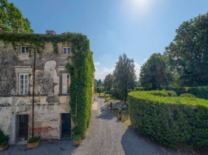12 Bedroom Villa For Sale Lucca Aristocratic Manor Lp14005 2ae1537eb1aa5e00.jpg
