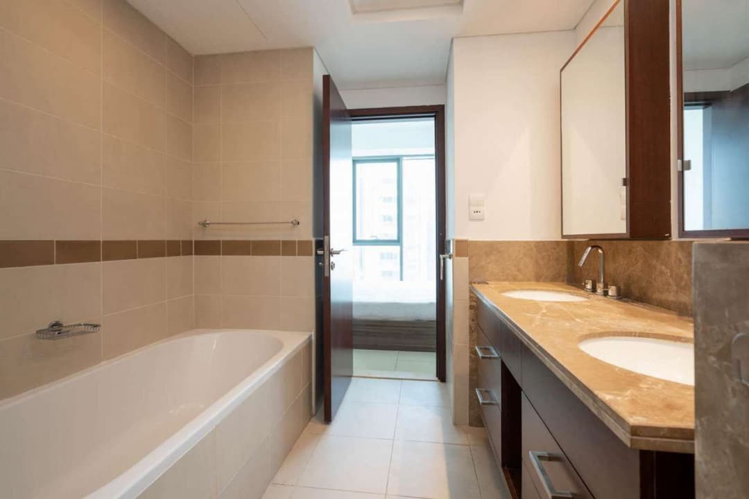 2 Bedroom Apartment For Rent 29 Burj Boulevard Lp05058 11b98a387f98b000.jpg