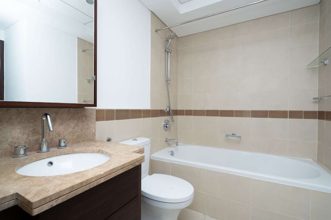 2 Bedroom Apartment For Rent 29 Burj Boulevard Lp05126 29404eb31f3e5a00.jpg