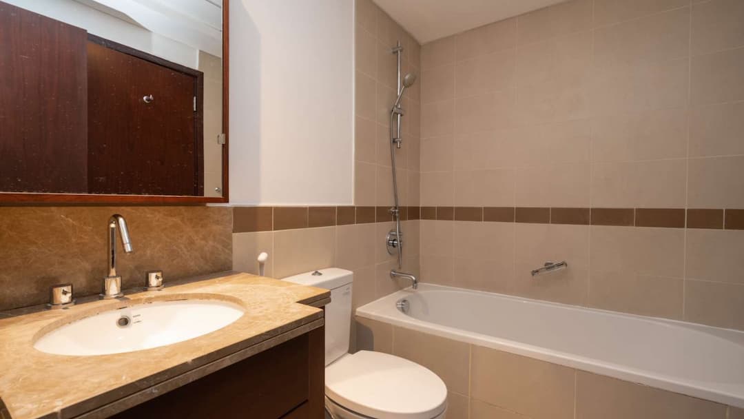 2 Bedroom Apartment For Rent 29 Burj Boulevard Lp06503 2f0931c694da2e00.jpg