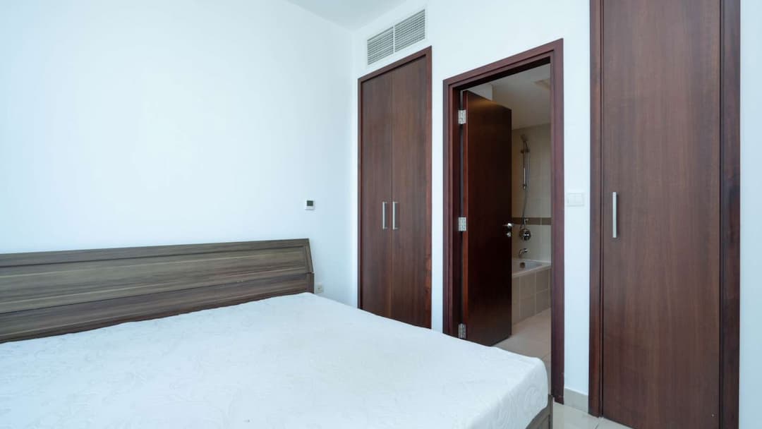 2 Bedroom Apartment For Rent 29 Burj Boulevard Lp06503 49f7a7e5ce52100.jpg