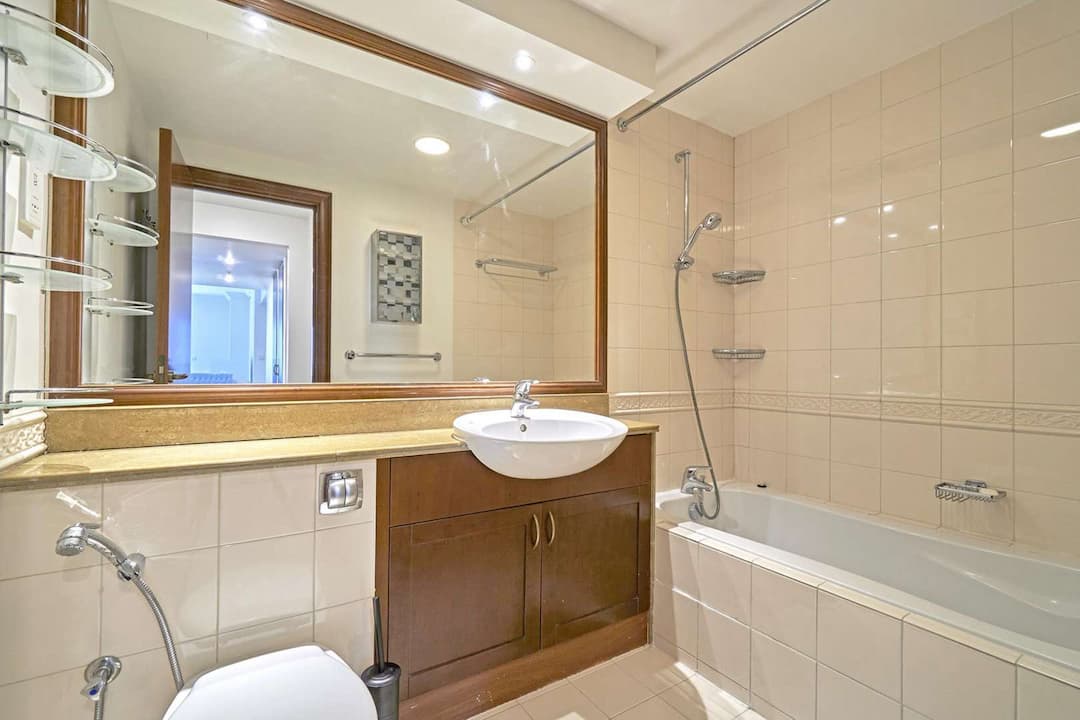 2 Bedroom Apartment For Rent Al Mesk Tower Lp06182 A31b028eb25e98.jpg