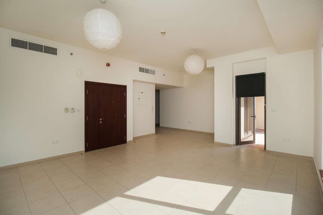2 Bedroom Apartment For Rent Amwaj 4 Lp05026 1d2c076fa81f9500.jpg