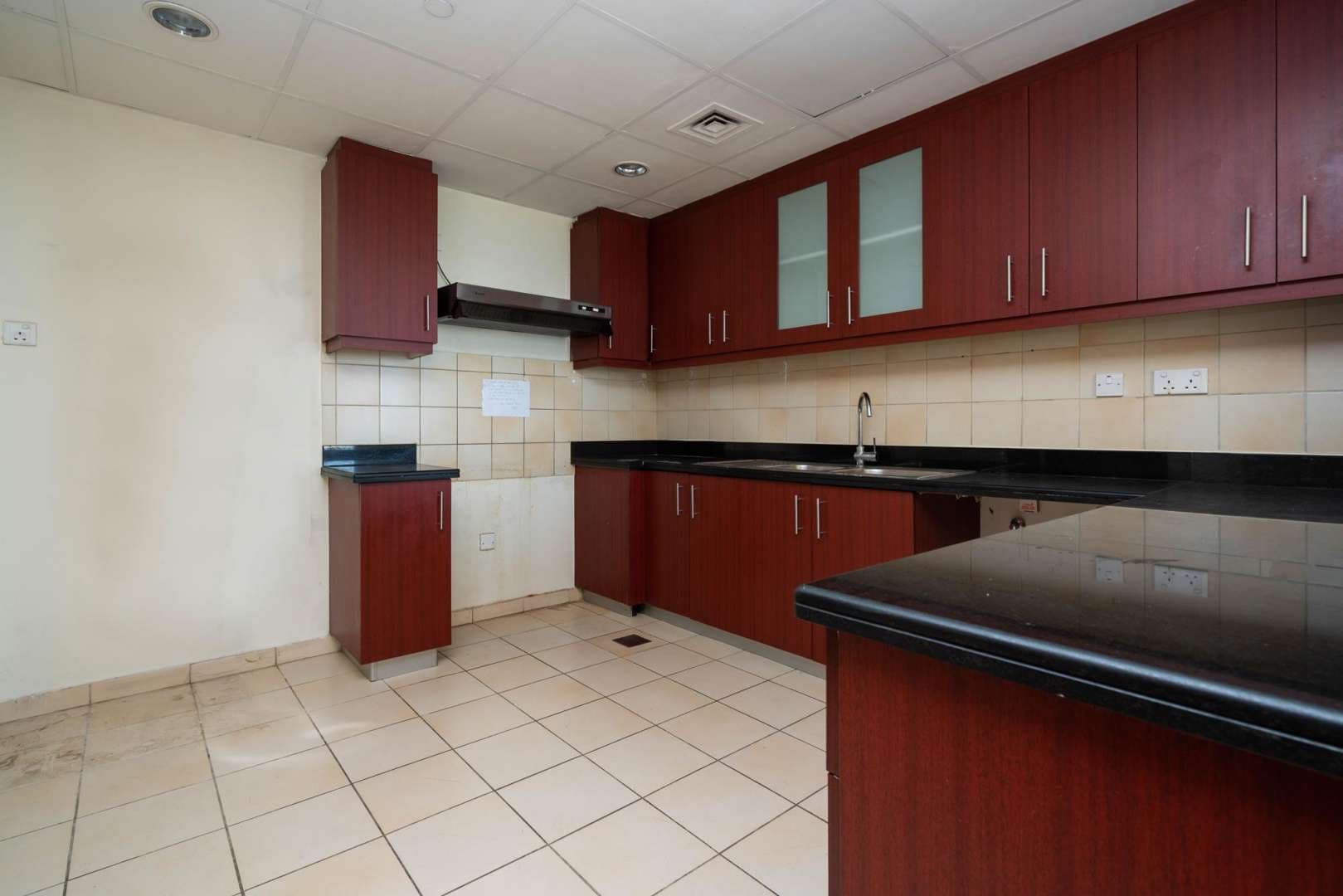 2 Bedroom Apartment For Rent Amwaj 4 Lp05038 27cebb9a47c4a600.jpeg