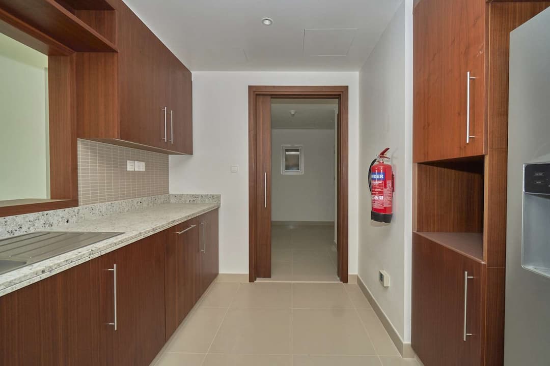 2 Bedroom Apartment For Rent Boulevard Point Lp08342 2b126d2fc71b3800.jpg