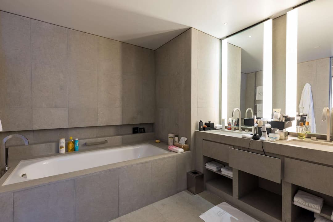 2 Bedroom Apartment For Rent Burj Khalifa Area Lp11434 250053cb23f61e00.jpg
